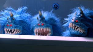 three grazlax in the bath