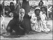 Басқалардың әйелдері мен қара адам