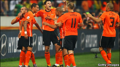 Katya Osadcha butunlay yalangoch Ogirlangan kompyuterlardan rasmlar