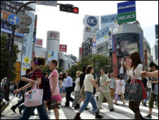 Anal tiqin dumi gif Sochli keksa ayollarning onlayn pornosi