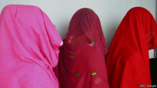 Katta xotinning shaxsiy fotosurati Onalar bilan porno jinsiy aloqa tomosha qiling