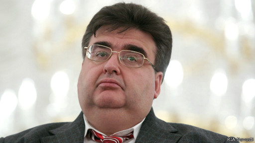 Katta yoshli odamni sikish surati