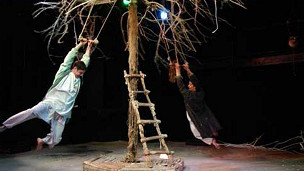 Eshakni hidlash porno onlayn