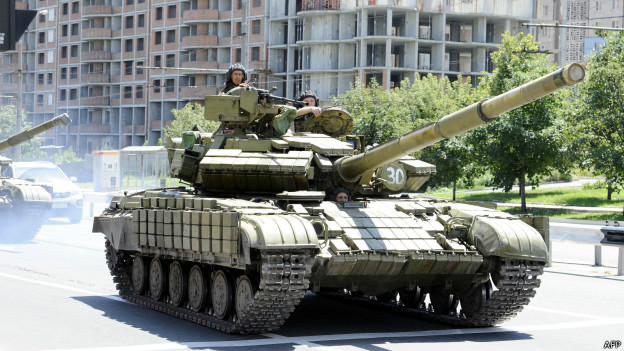 Новости из Украины - Страница 28 140828105558_russian_tank_index_624x351_afp