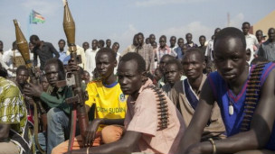 ‮الشرق الأوسط‬ - ‭BBC Arabic‬ - ‮جنوب السودان: متمردو رياك مشار يرفضون اتفاق السلام‬