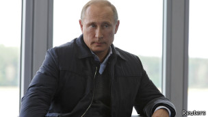 140829141117_putin_seliger__304x171_reut