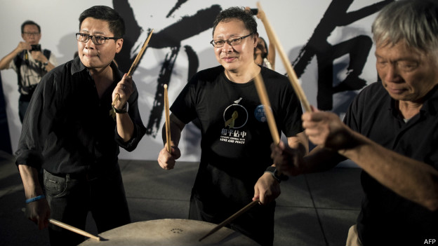 陈健民: “ 无论他听到还是听不到，我们都会继续发声。我们不是古代的臣民，我们是公民”