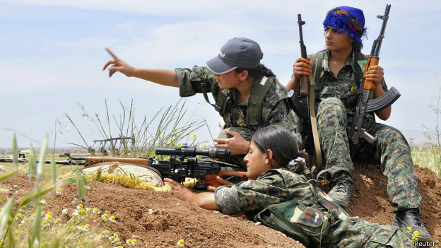 Kurdas combatientes