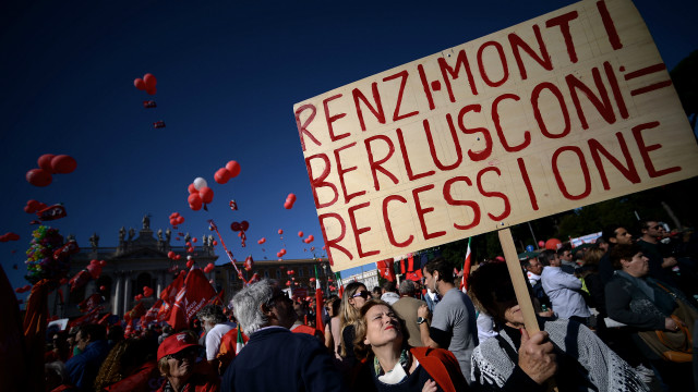 Roma da 1 milyon kişi hükümeti protesto etti