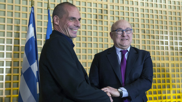 Fransa'dan Yunanistan'a yeni anlaşma desteği
