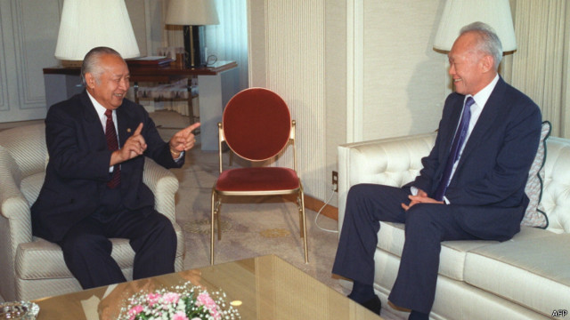 Presiden Suharto dan Lee Kuan Yew