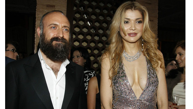 Transseksual bilan porno aloqa