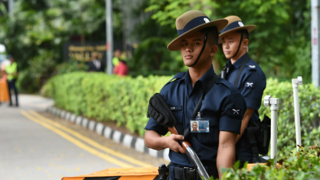 Polisi Singapura yang selalu siaga