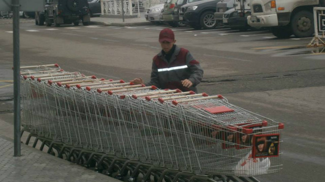 My Sexy Playboy Neighbor ni onlayn tomosha qiling Kop erkak va bitta ayol bilan jinsiy aloqa