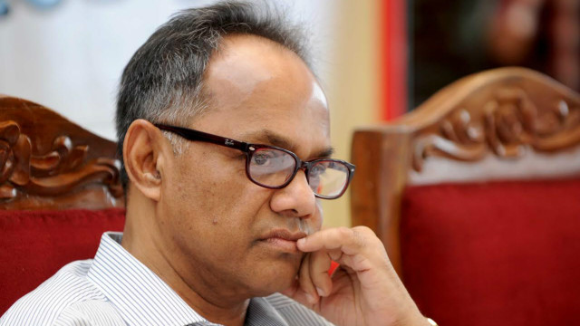 Sveta Daria Salagova bilan jinsiy aloqa Homemade ozini mashinada uy qurilishi bilan berdi