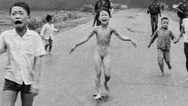 Qiz yigitni yalab soradi