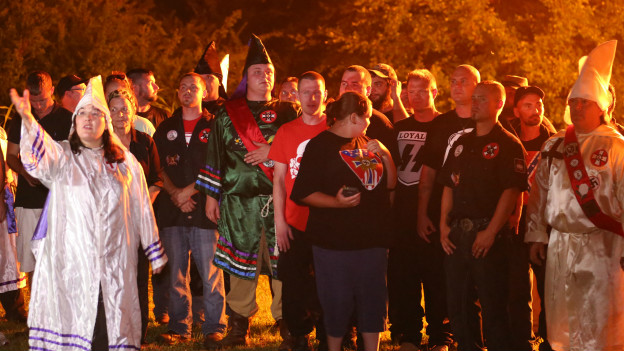 O ressurgimento da Ku Klux Klan no ano de seu 150º aniversário