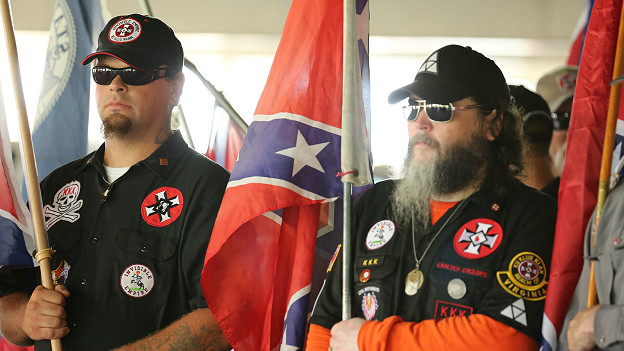 O ressurgimento da Ku Klux Klan no ano de seu 150º aniversário