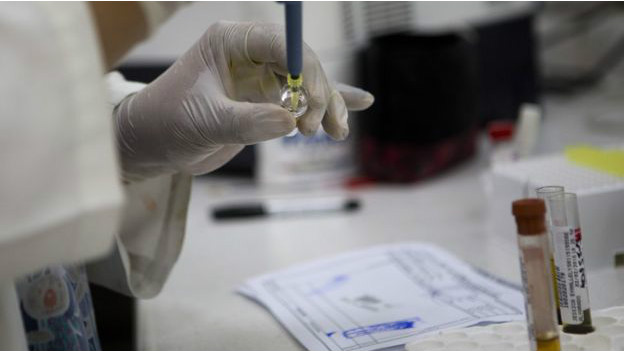 Xxx sexy Moskva Tugilgan BDSM porno fotosuratlari