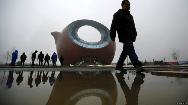 Teapot shaped