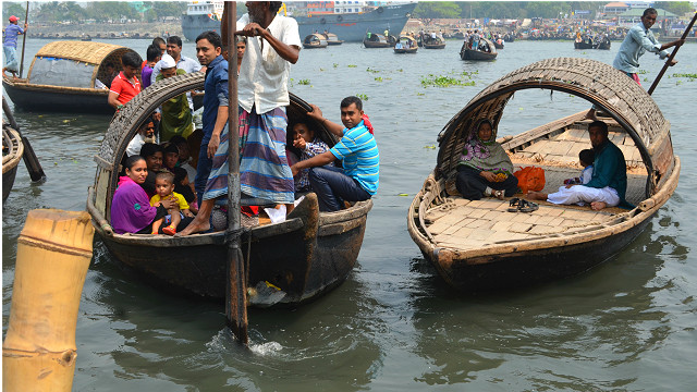 Sadomaso kiyinish qisqichlari bilan onlayn Jinsiy aloqa Sobchak DataLife Engine bosma versiyasi