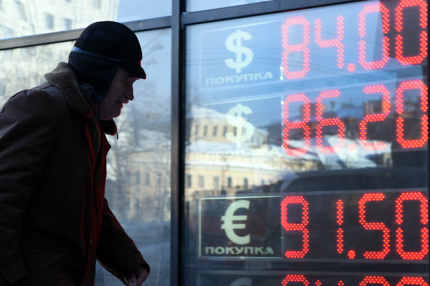 Почему почти никто не выиграл от девальвации рубля?