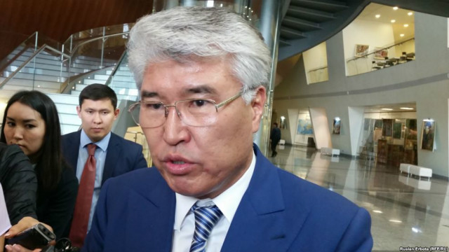 Qozoq qizlari jinsiy aloqa