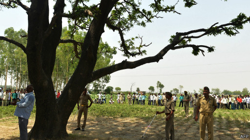140821174947_india_rape_tree_512x288_afp.jpg