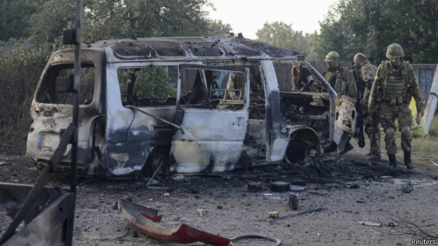 http://a.files.bbci.co.uk/worldservice/live/assets/images/2014/08/25/140825144724_ilovaisk_shelling_624x351_reuters.jpg