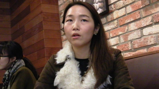 韩国人金英美今年34岁,从事中国书籍的版权代理并兼职翻译和中文老师.