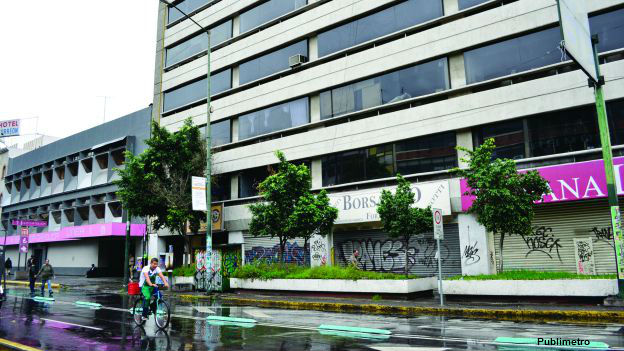 Estación Isabel la Católica del Metro, 30 años después del sismo. Estación Isabel la Católica del Metro, ahora.